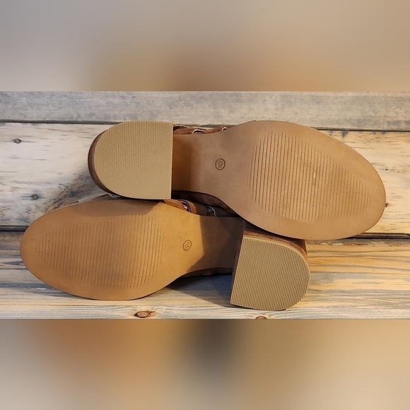 Dina True women's tan strappy open toe heels size 6.5 A26 - Picture 7 of 10